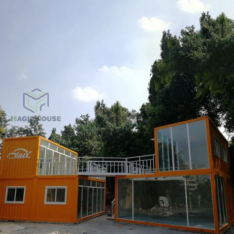 Bureau de conteneurs simple et personnalisé